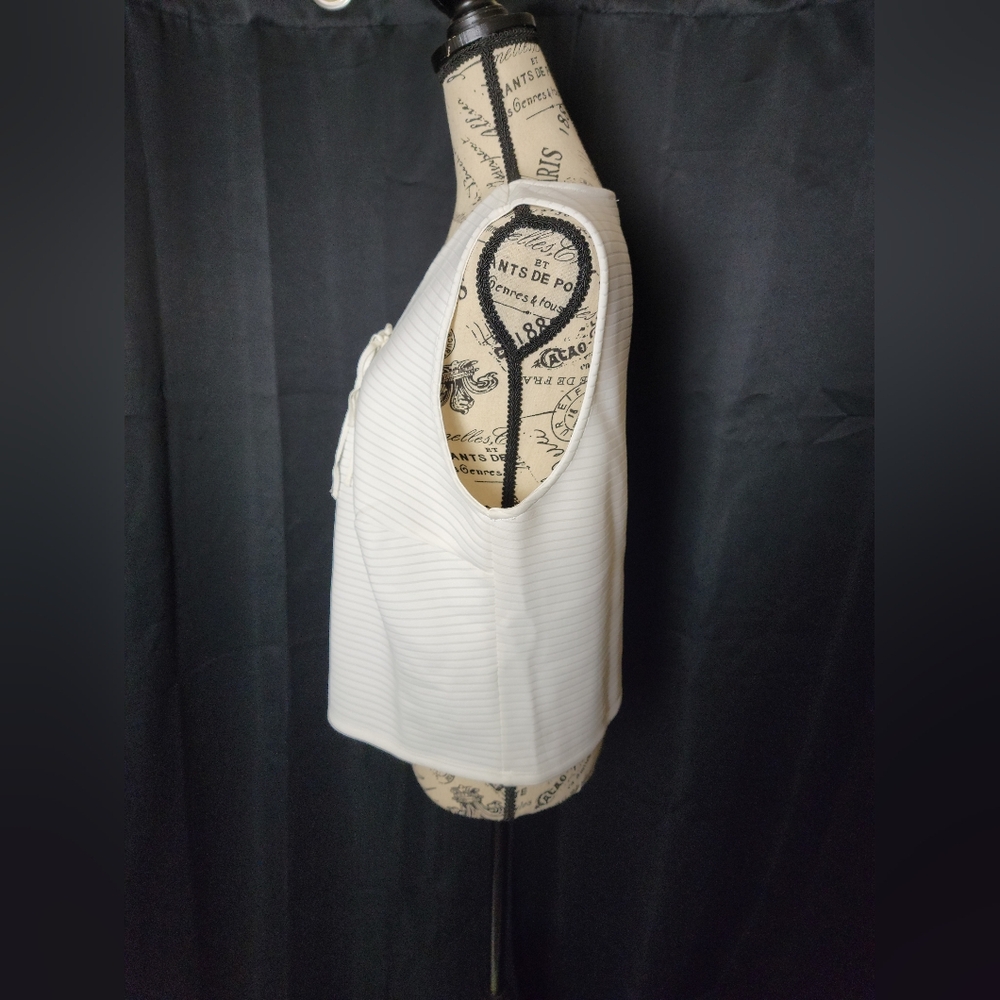 RUSH Tank Top - Picture 3 of 6
